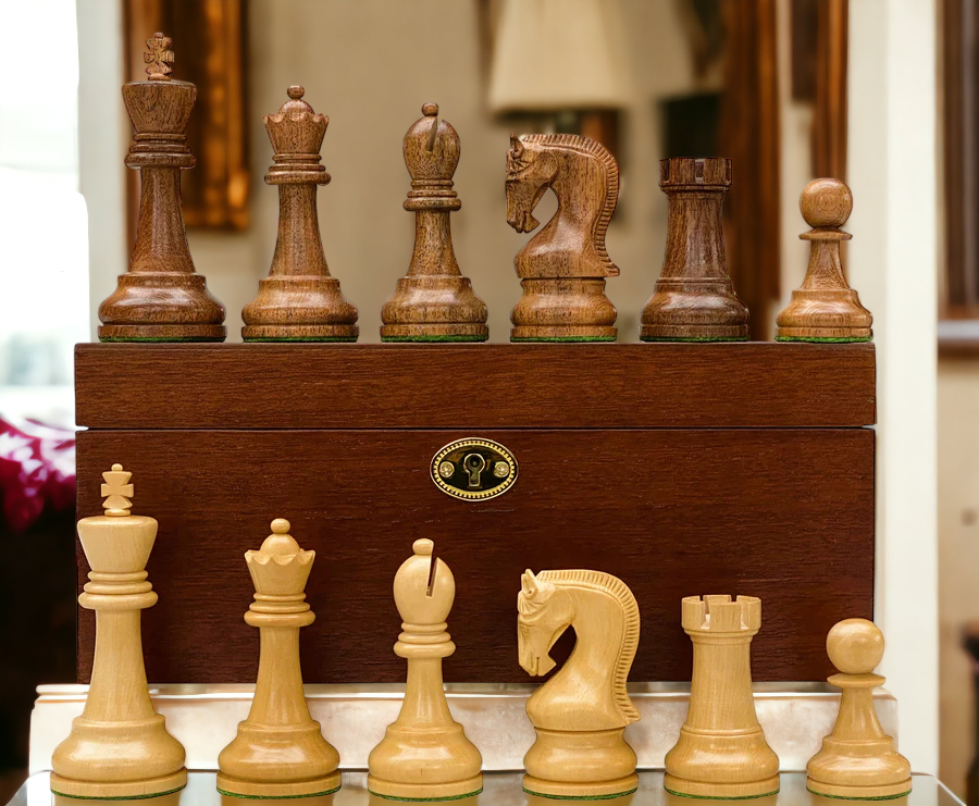 Leningrad Acacia Chess Pieces & Mahogany Box - Official Staunton™